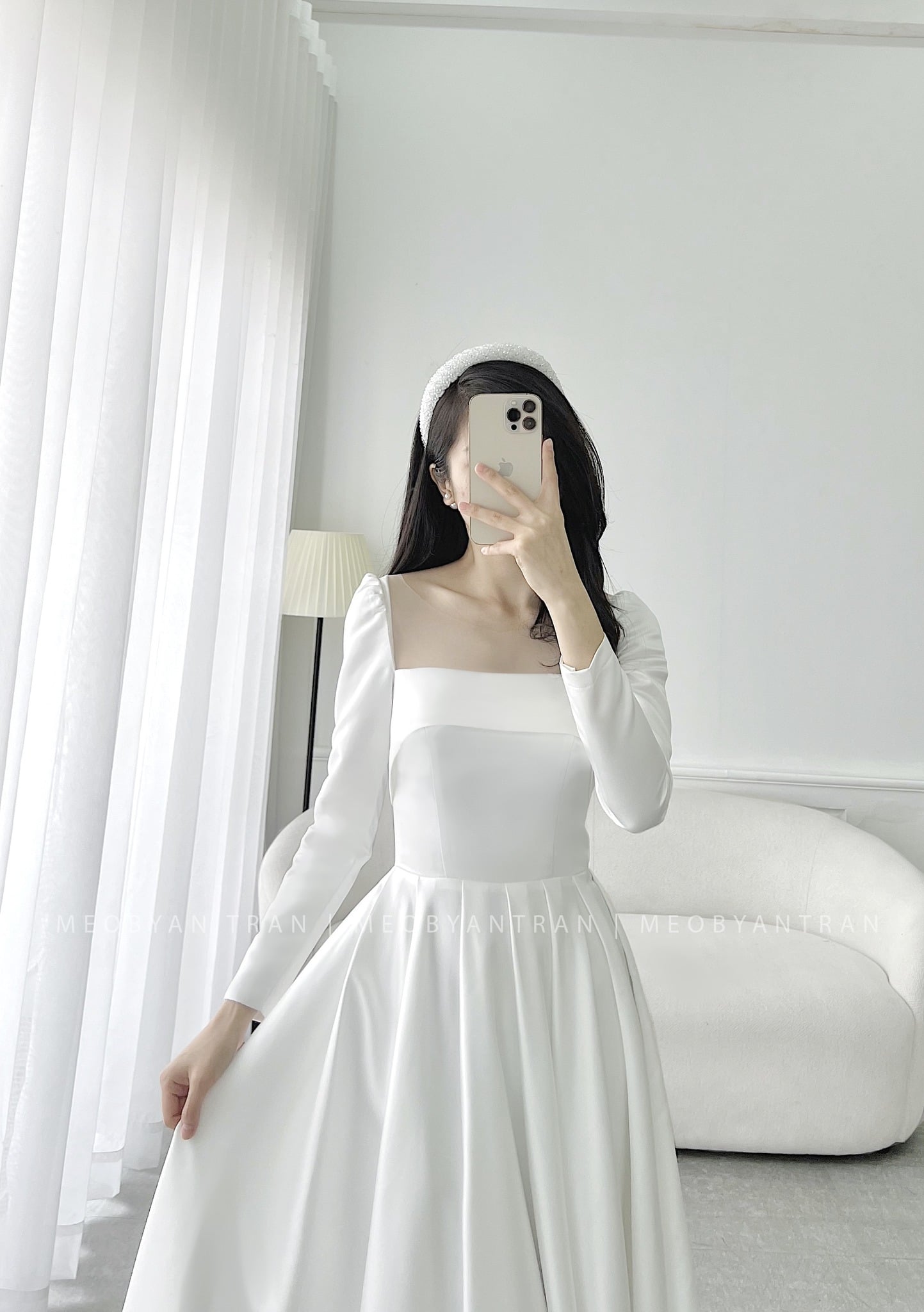 Mẫu váy cưới xếp tầng tay dài nhiều lớp bồng bềnh cho cô dâu #19 Mẫu váy cưới xếp tầng tay dài nhiều lớp bồng bềnh cho cô dâu